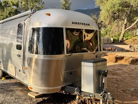 2007 Airstream Safari 25 FB 75th anniversary edition — photo 1