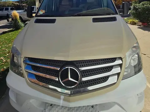 2018 Thor Motor Coach Siesta — photo 3