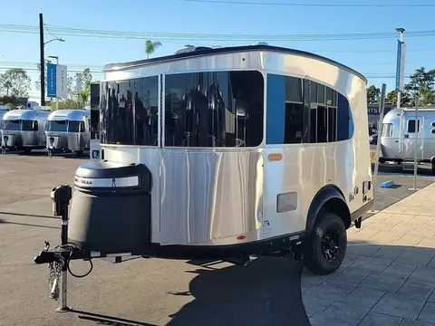2026 Airstream Basecamp — photo 3