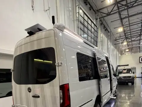 2023 Airstream Interstate 24GT — photo 4