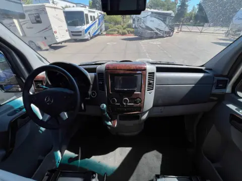 2016 Airstream Interstate 24GT — photo 4