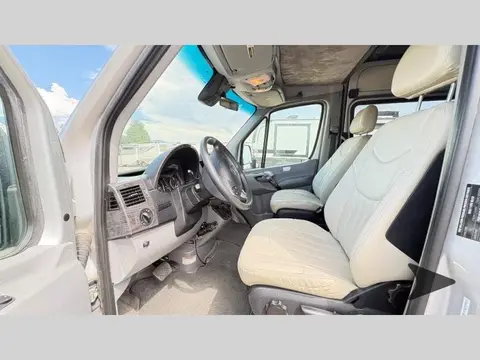 2014 Airstream Interstate 3500 — photo 4